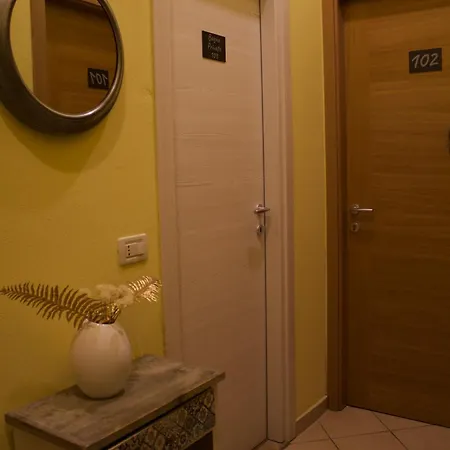 ゲストハウス Piccolo Borgo