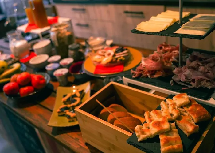 Piccolo Borgo 基亚瓦里