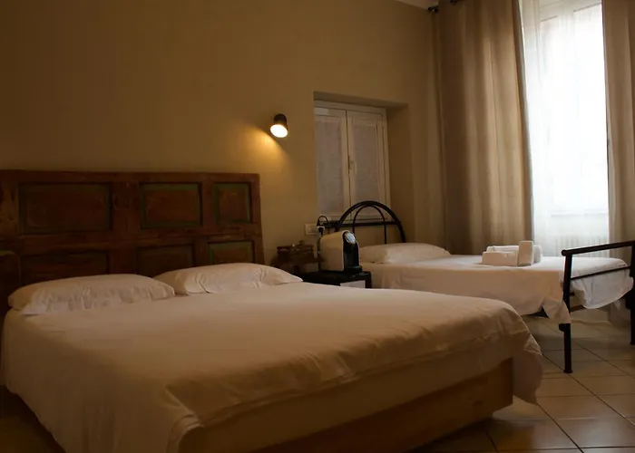 Piccolo Borgo 4* كيافاري